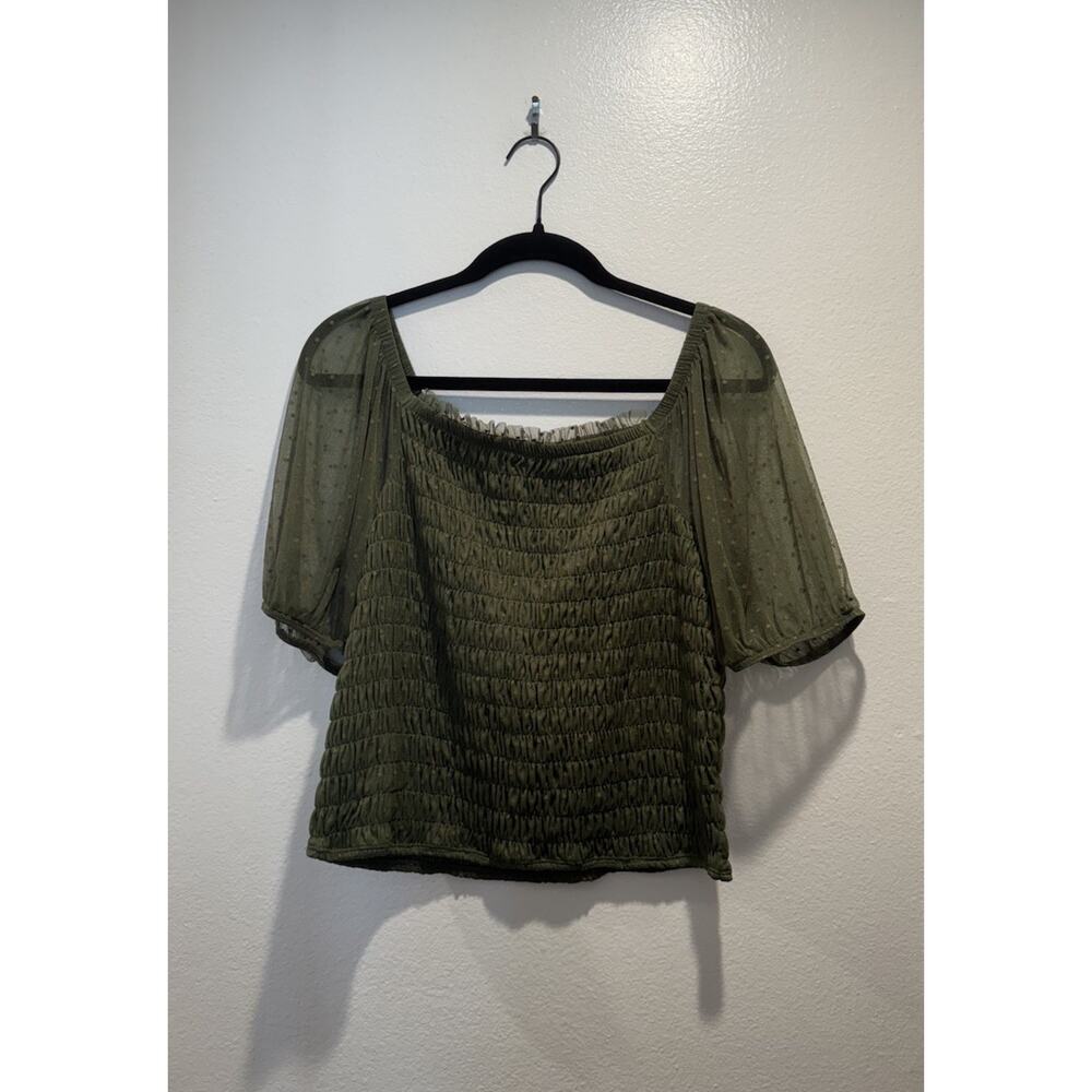 Torrid Smocked‎ Square Neck Top Women’s Size 1 Dot Mesh Green Crop Sheer Sleeves